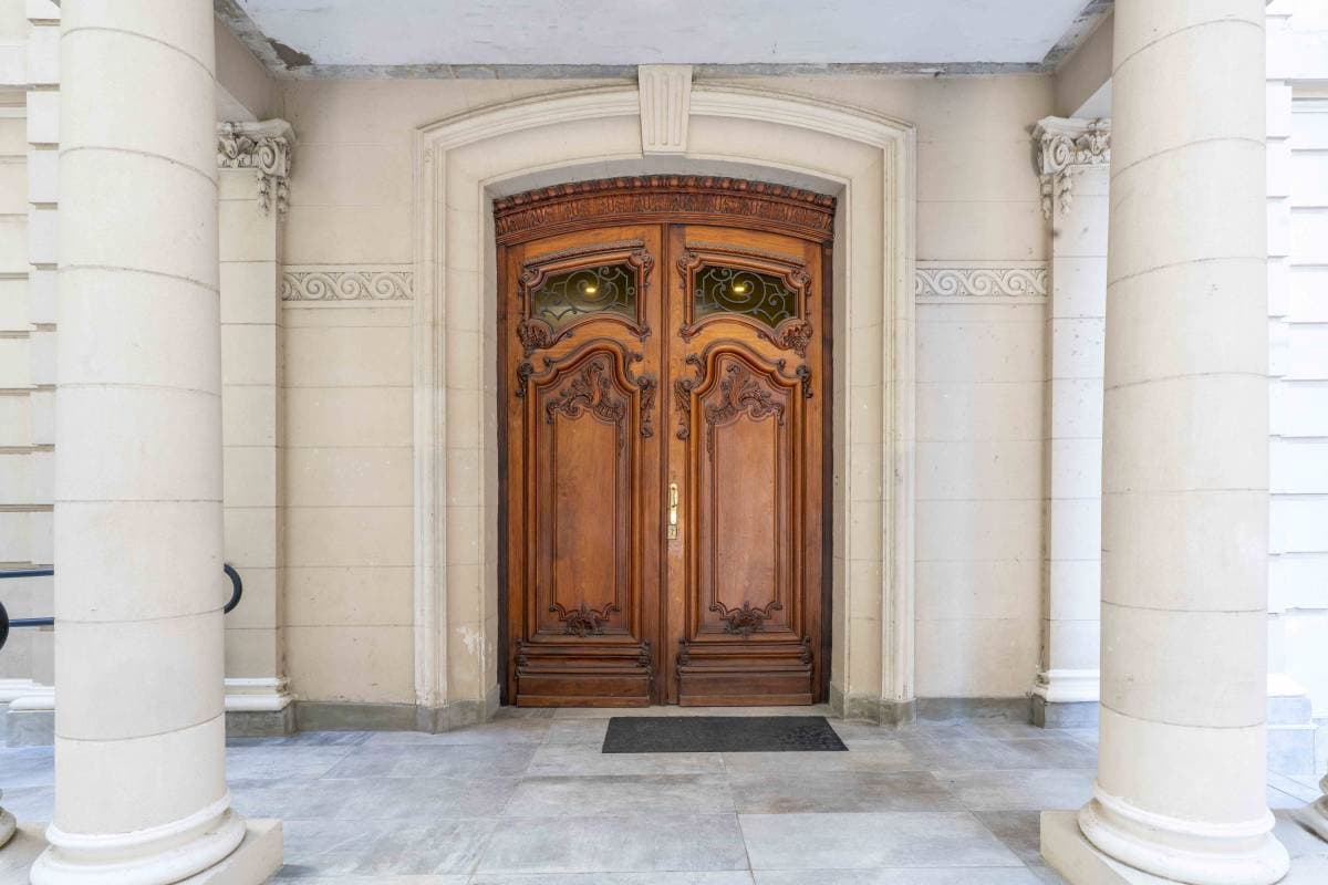 Estudios Exclusivos a Estrenar en Belgrano -  Lujo, Historia y Confort (Imagen número 1)