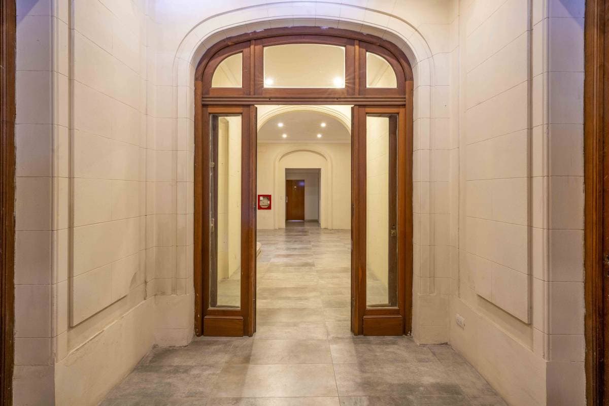 Estudios Exclusivos a Estrenar en Belgrano -  Lujo, Historia y Confort (Imagen número 2)