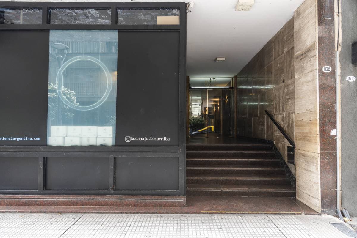 Alquiler local en Plaza San Martín - Apto Gastronómico (Imagen número 1)
