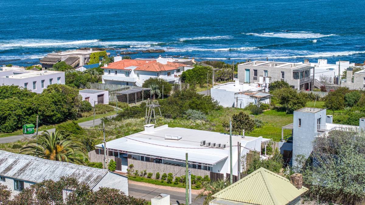 Casa en alquiler en Jose Ignacio a 2 cuadras del mar (mansa) (Imagen número 2)