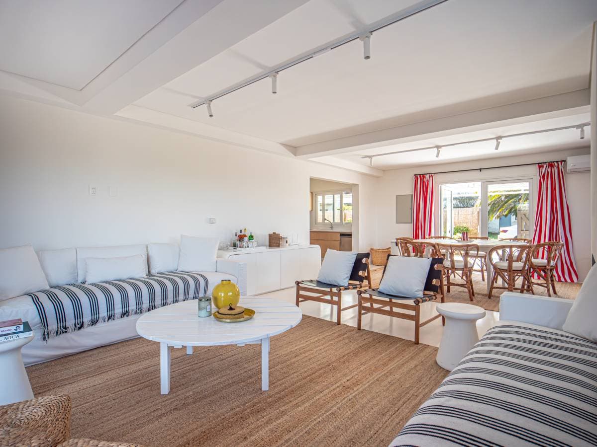 Casa en alquiler en Jose Ignacio a 2 cuadras del mar (mansa) (Imagen número 3)