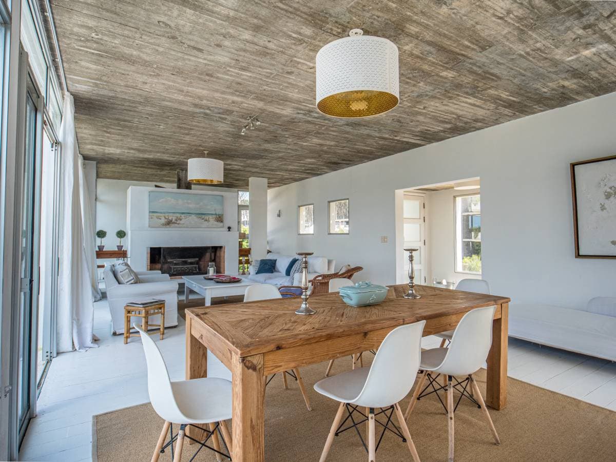 Casa en alquiler en La Juanita con vista al mar de 4 dormitorios (Imagen número 3)