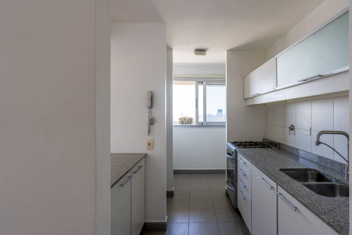 Güemes y Coronel Díaz (Imagen número 3)