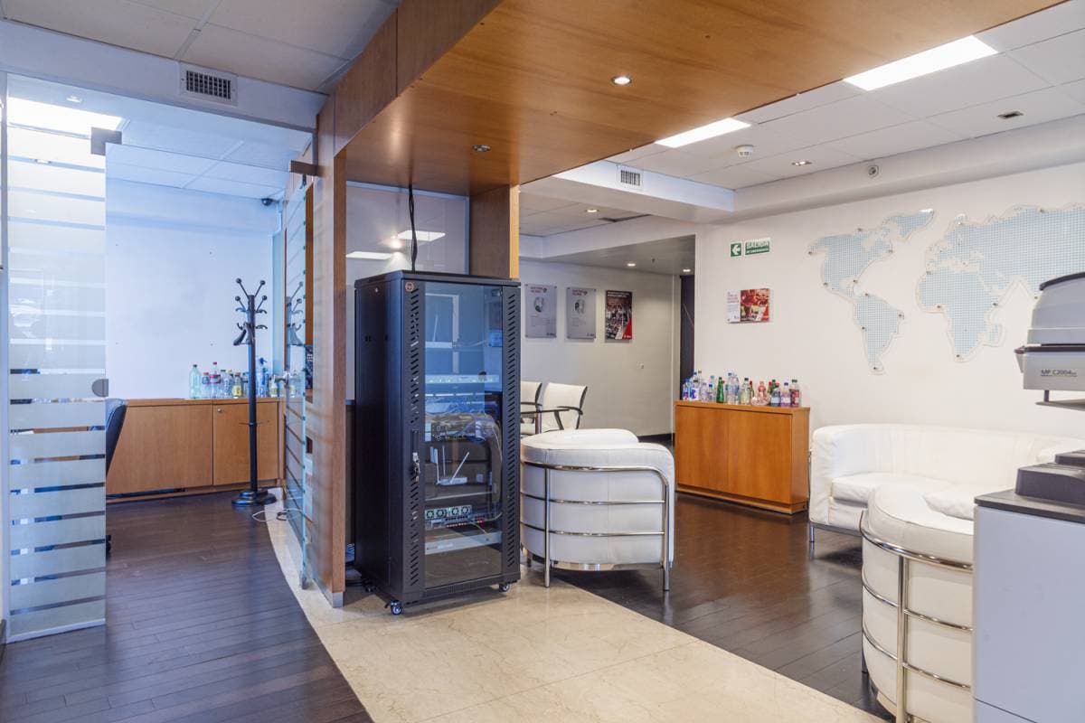 Oficina Premium en Puerto Madero | Vistas al Dique y Frente al Hilton (Imagen número 3)