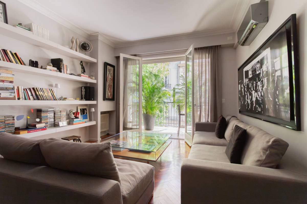 Juncal y Carlos Pellegrini (Imagen número 1)