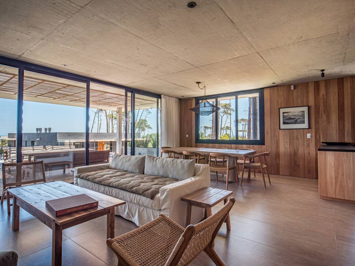 Departamento con vista al mar de 2 dormitorios en alquiler en La Juanita  (Imagen número 1)