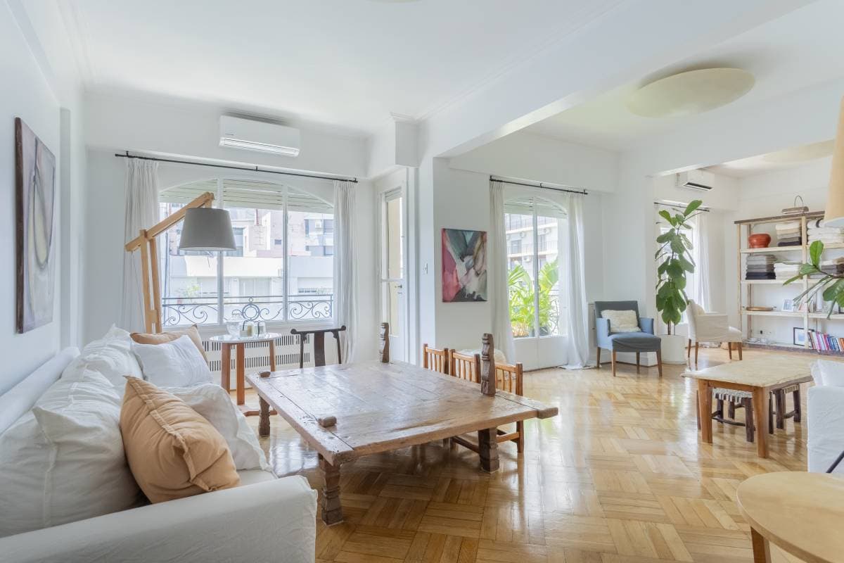 Av. Coronel Diaz y Av. Libertador (Imagen número 1)