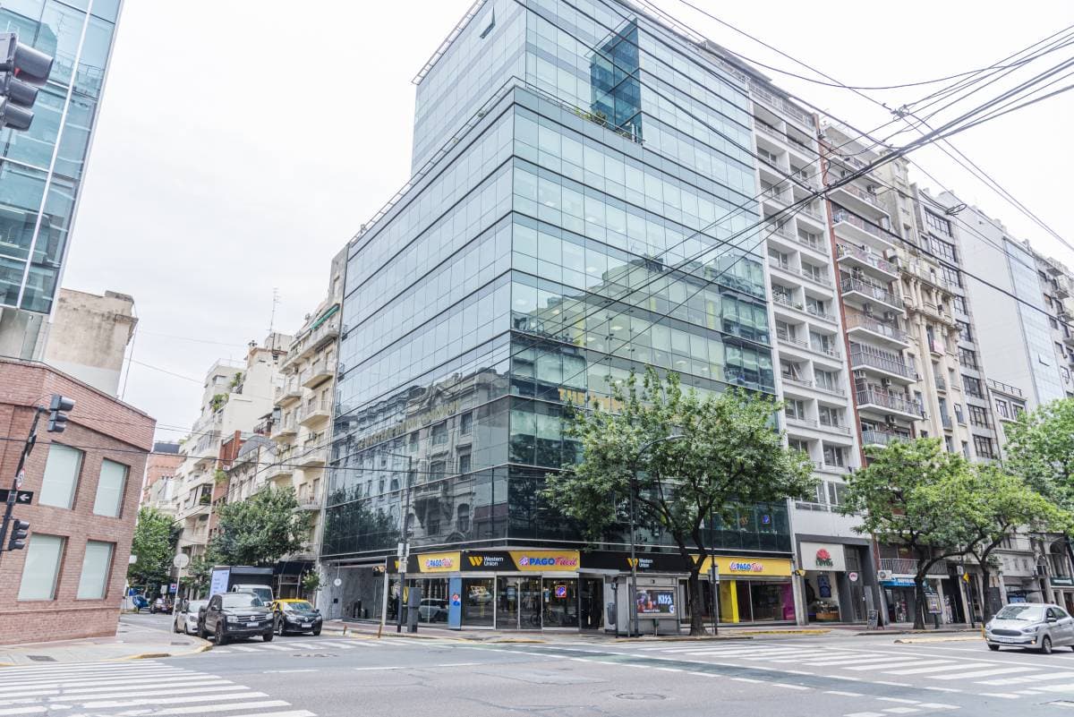 Oficina amoblada en Recoleta (Imagen número 1)