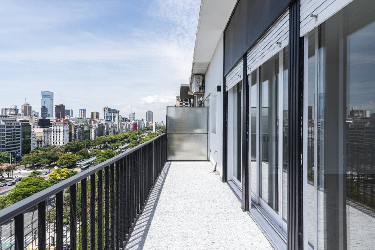 Av. Cerrito y Av. Santa Fe (Imagen número 3)