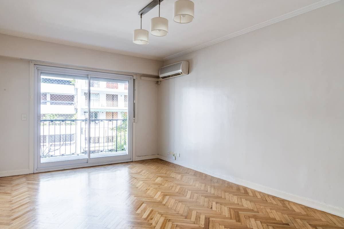 Uruguay y Juncal (Imagen número 2)