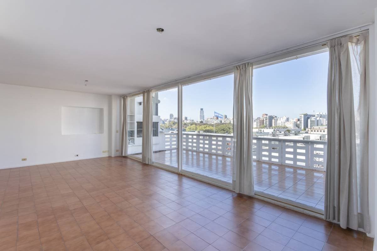 Av. Cerviño entre Kennedy y Oro (Imagen número 2)