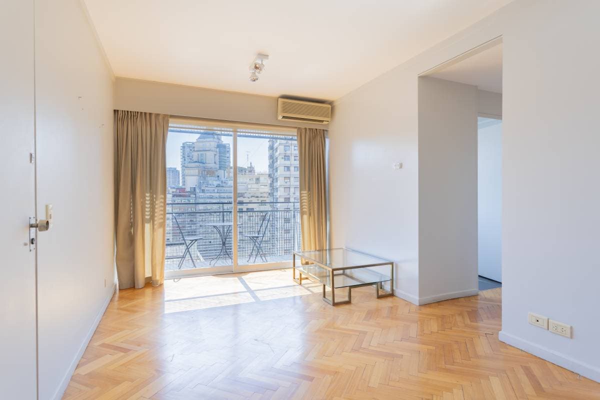 Basavilbaso y Av. Libertador (Imagen número 1)