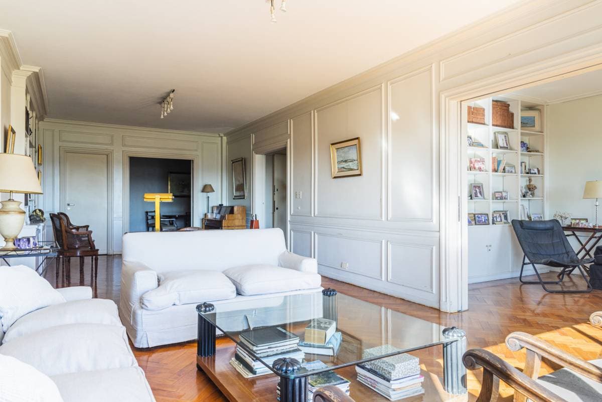 Av. del Libertador y Ayacucho (Imagen número 3)