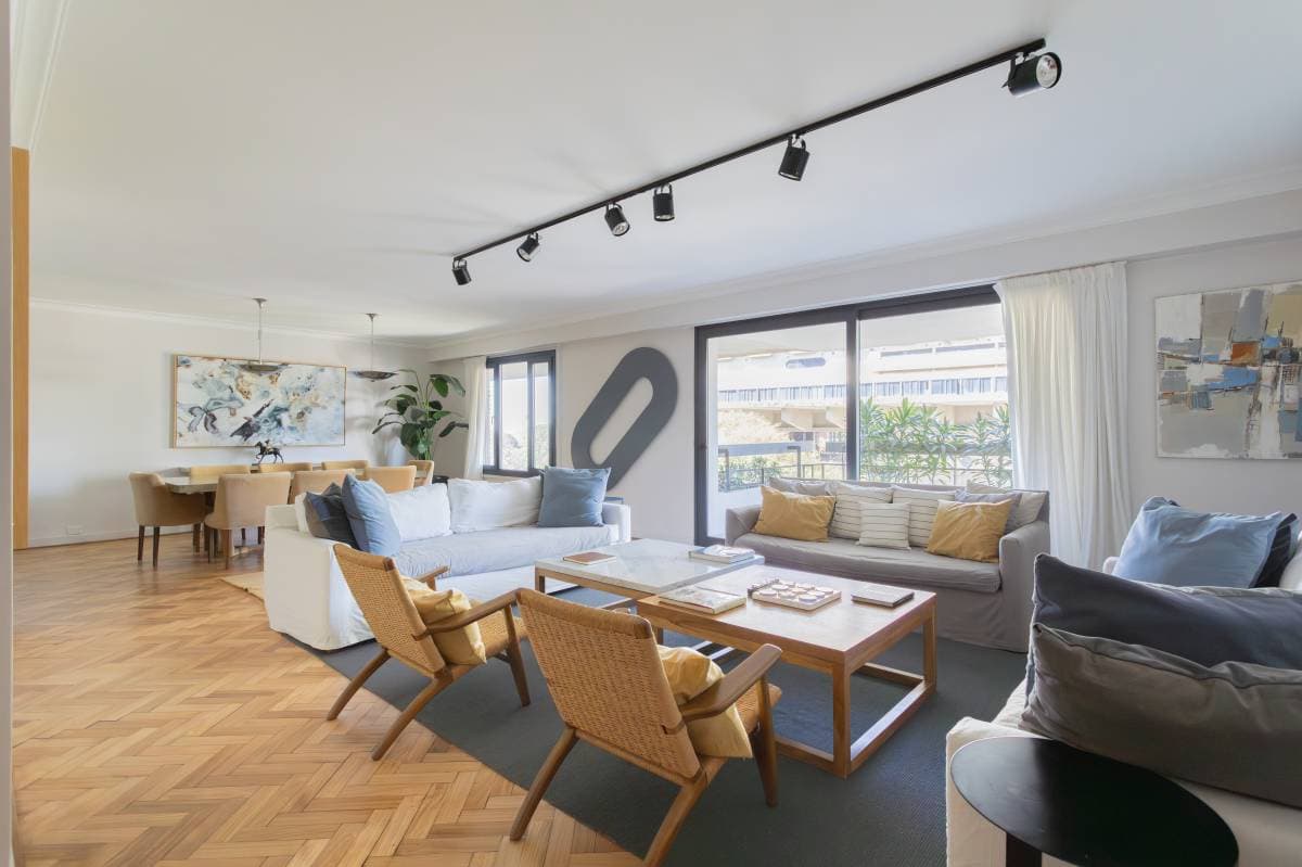 Austria y Av. Libertador (Imagen número 2)