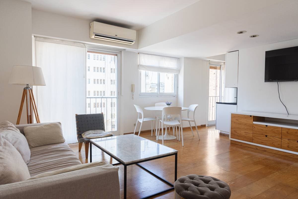 Ortiz de Ocampo y Av. Gral. Las Heras (Imagen número 1)