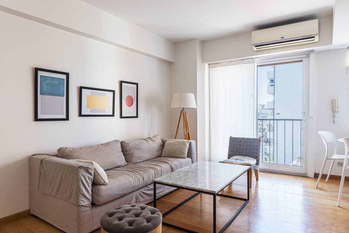 Ortiz de Ocampo y Av. Gral. Las Heras (Imagen número 2)