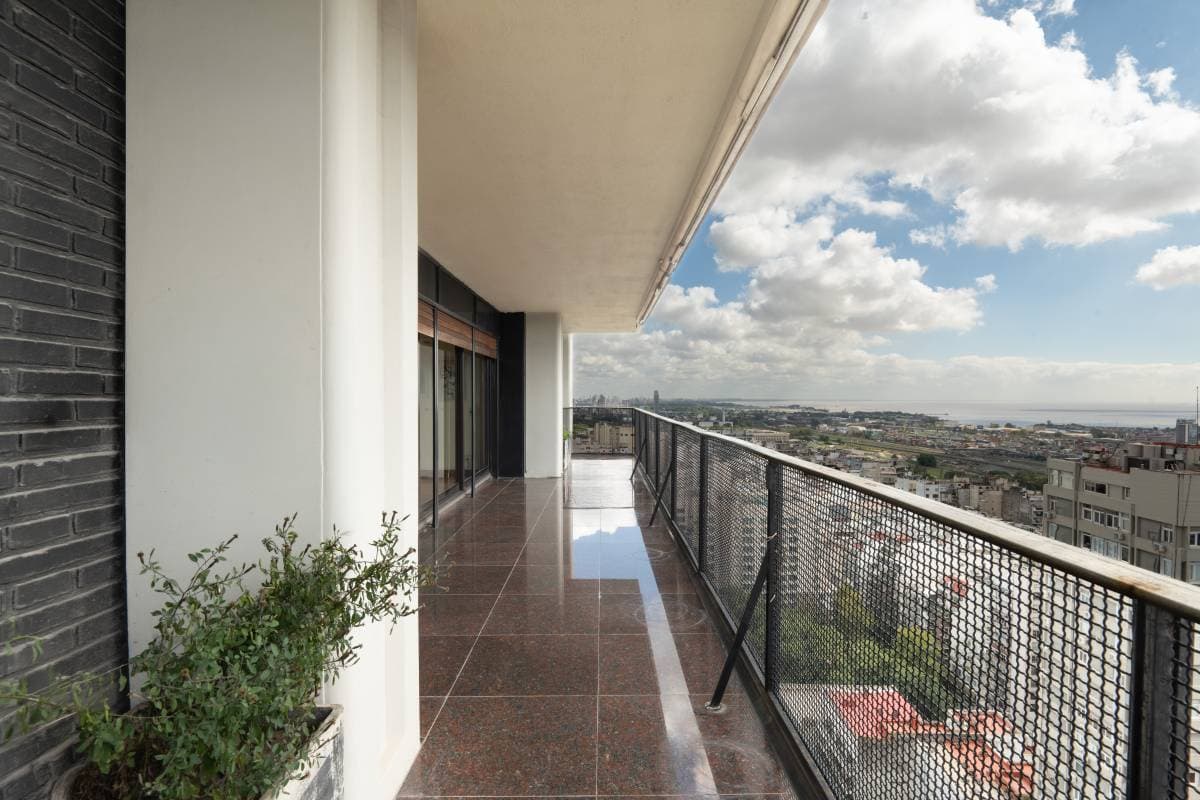 Av. Alvear y Parera (Imagen número 2)