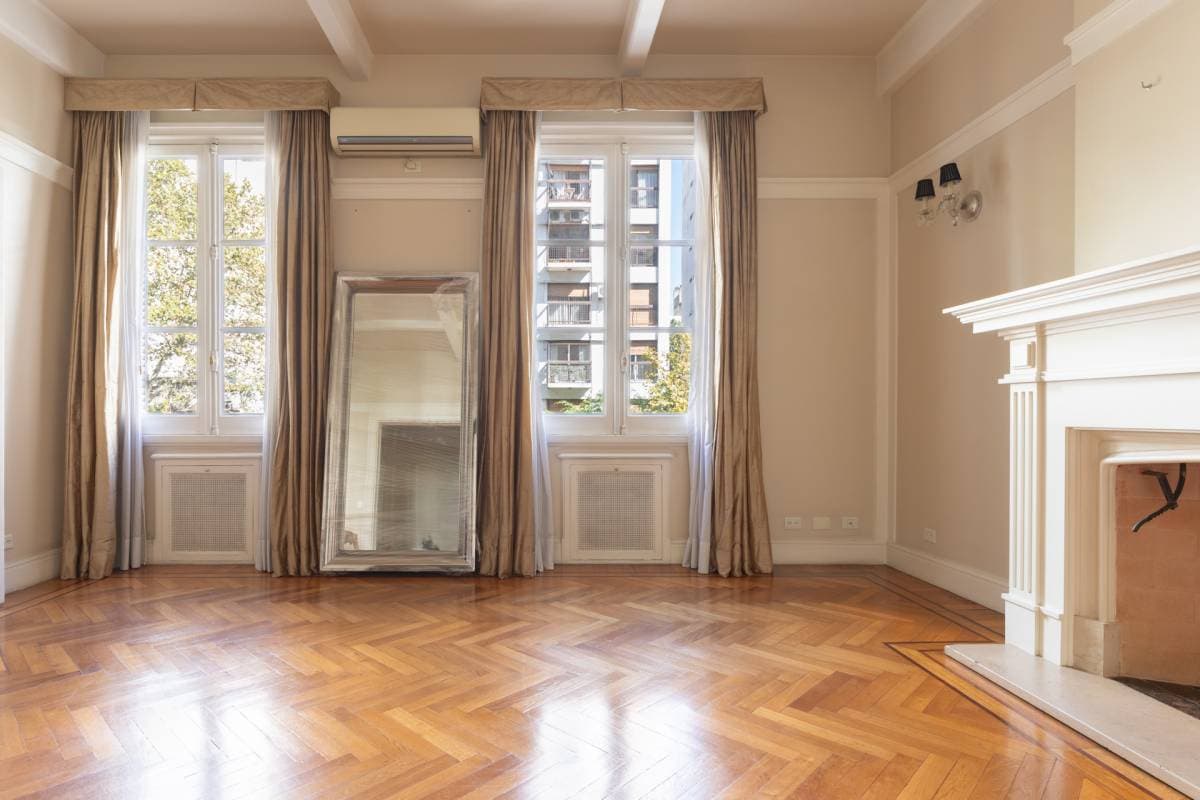 Av. Gral. Las Heras y Galileo (Imagen número 2)