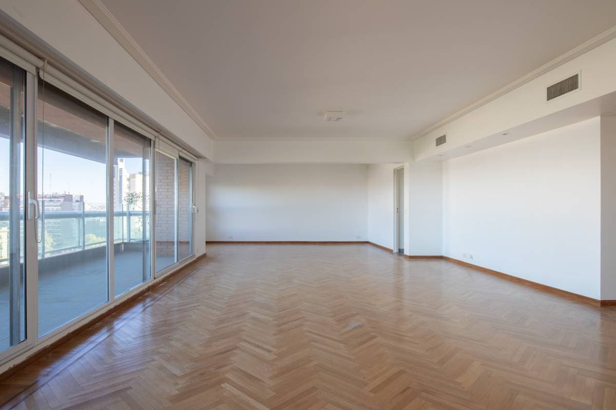 Austria y Av. del Libertador (Imagen número 1)