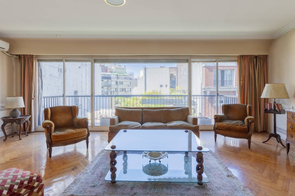 Uruguay y Guido (Imagen número 1)