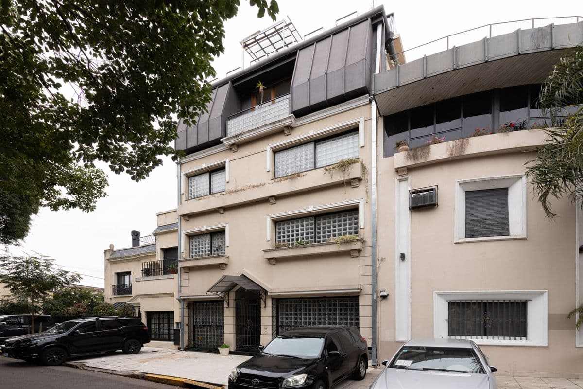 Venta edificio en block en Barrio Parque (Imagen número 1)