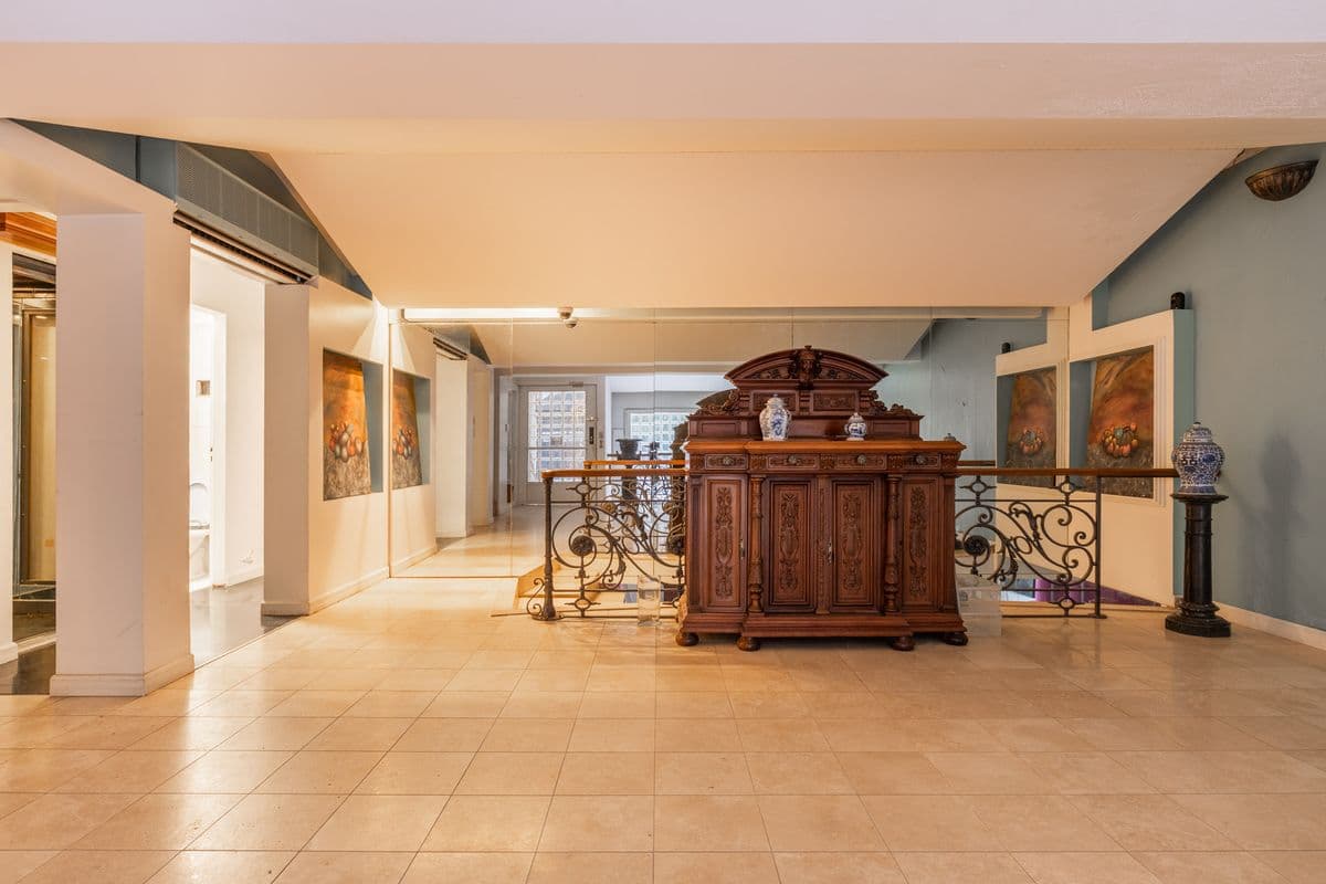 Venta edificio en block en Barrio Parque (Imagen número 3)