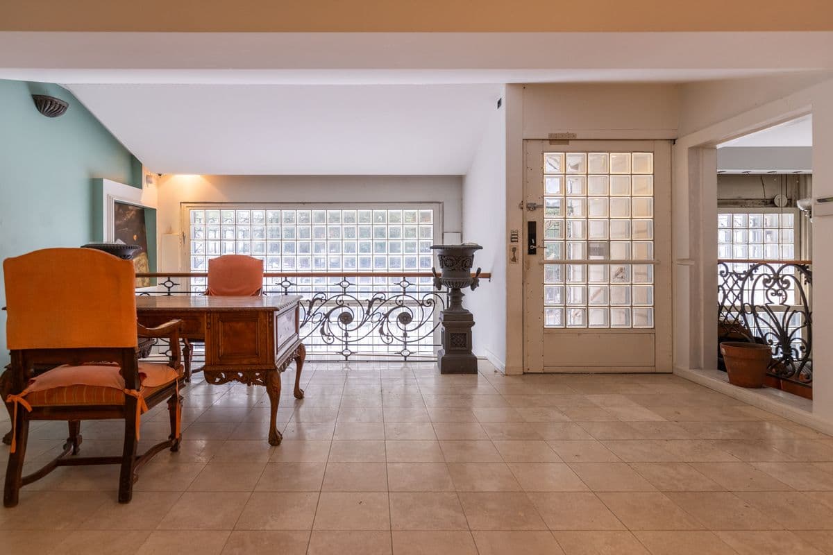 Venta edificio en block en Barrio Parque (Imagen número 2)