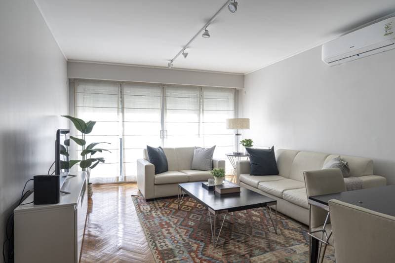 Junín y Pacheco de Melo (Imagen número 1)