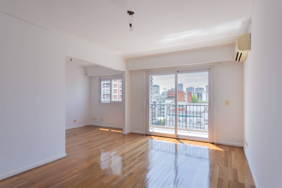 Uruguay y Arenales (Imagen número 1)