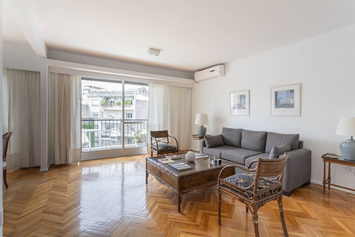 Juncal y Talcahuano (Imagen número 1)