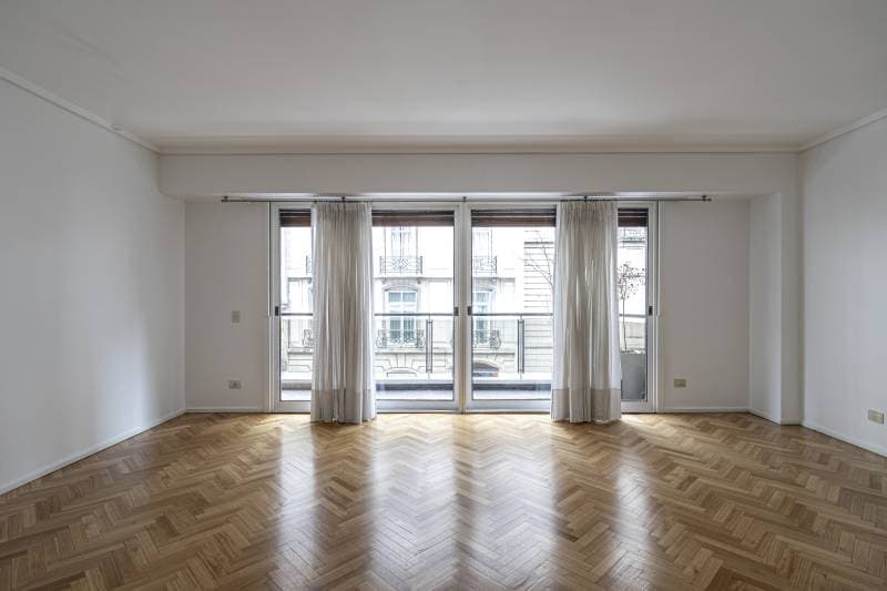 Av. Alvear y Rodríguez Peña (Imagen número 1)