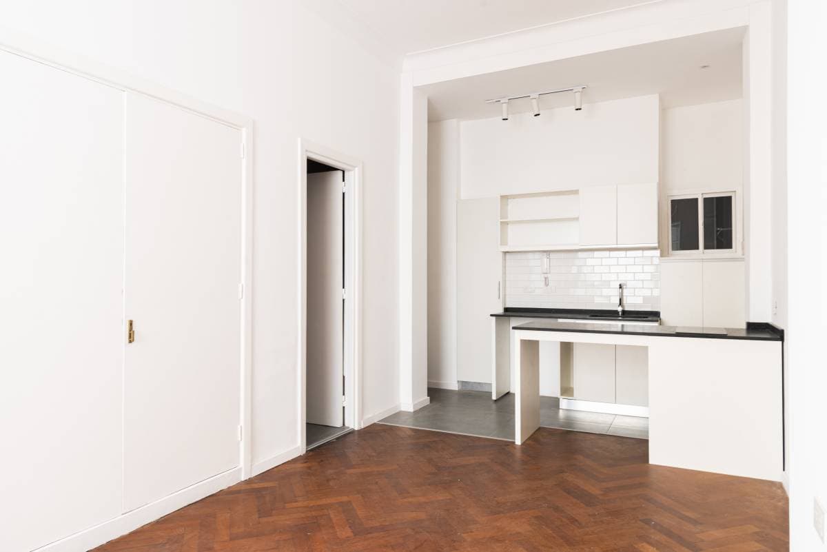 Talcahuano y Juncal (Imagen número 1)