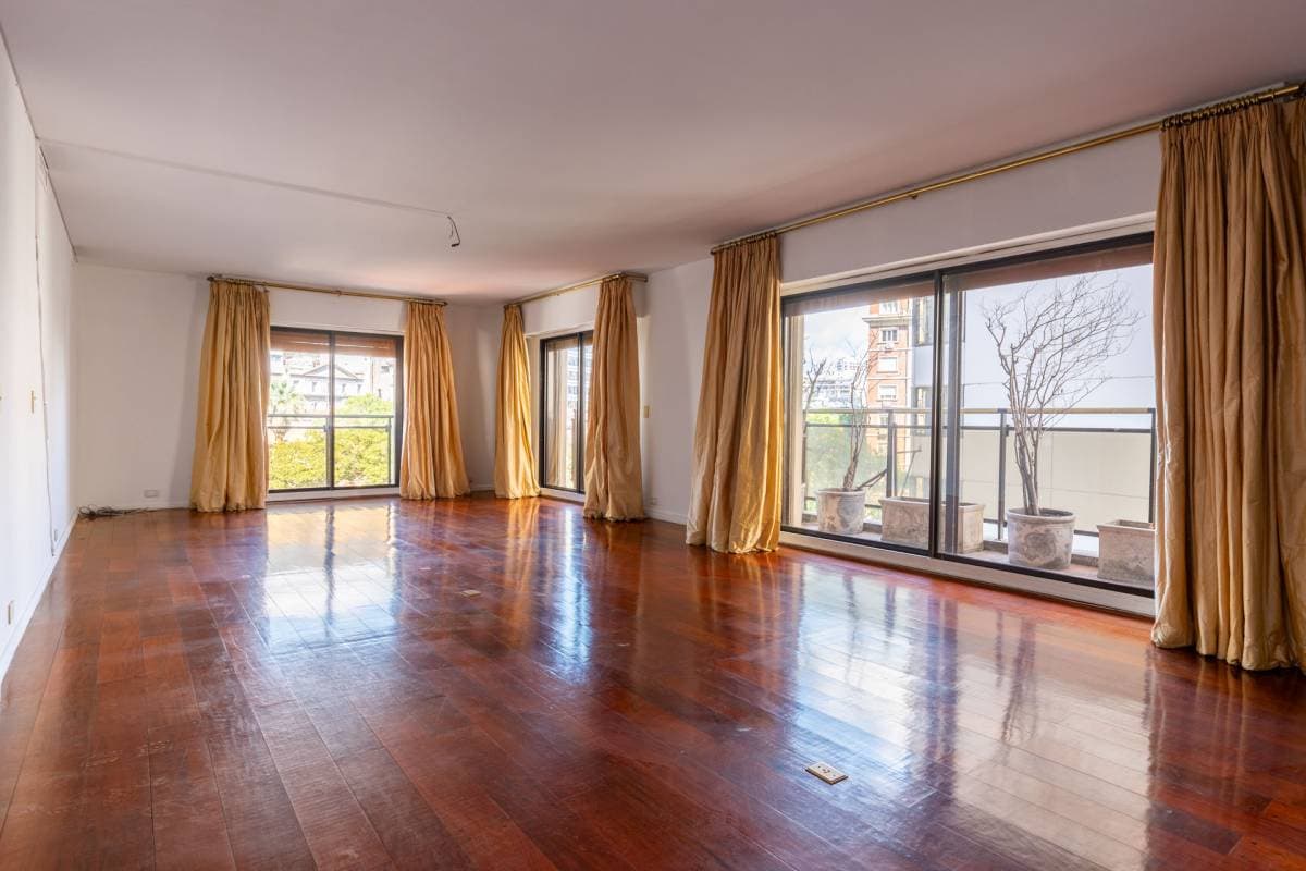 Av. del Libertador y Suipacha (Imagen número 1)