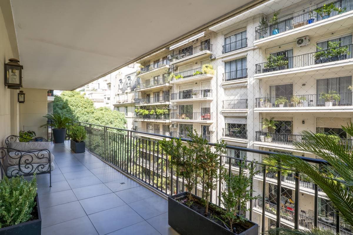 Av. Alvear y Montevideo (Imagen número 3)