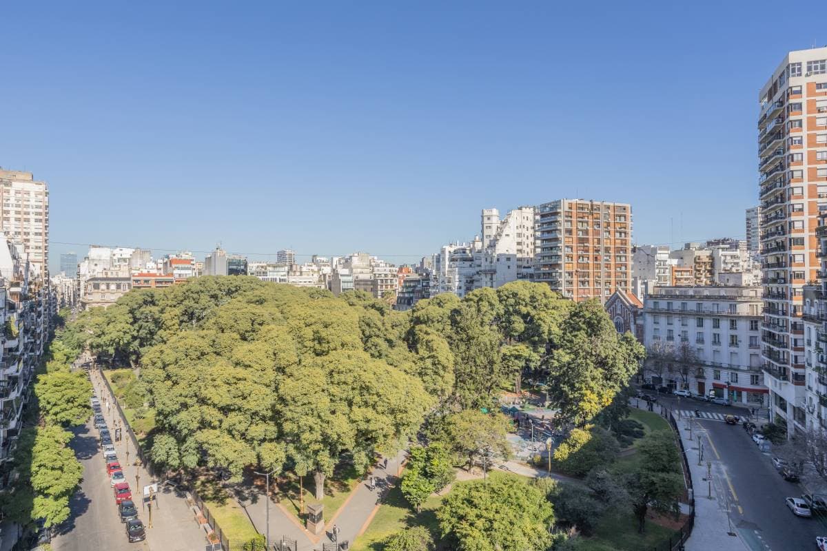Montevideo y Paraná (Imagen número 1)