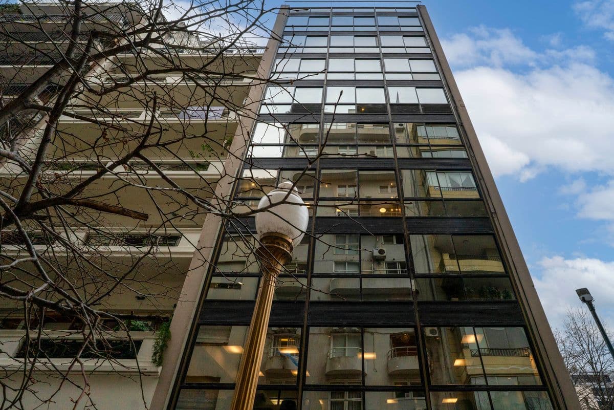 Exclusivo Piso de Oficinas Premium a Estrenar | Mobiliario de Diseño y Máxima Categoría en Retiro (Imagen número 1)