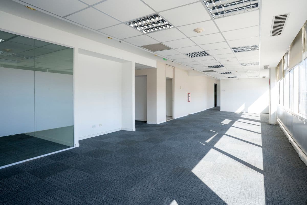 Exclusiva Oficina Corporativa en Alquiler – Porteño Plaza III, Puerto Madero (Imagen número 3)