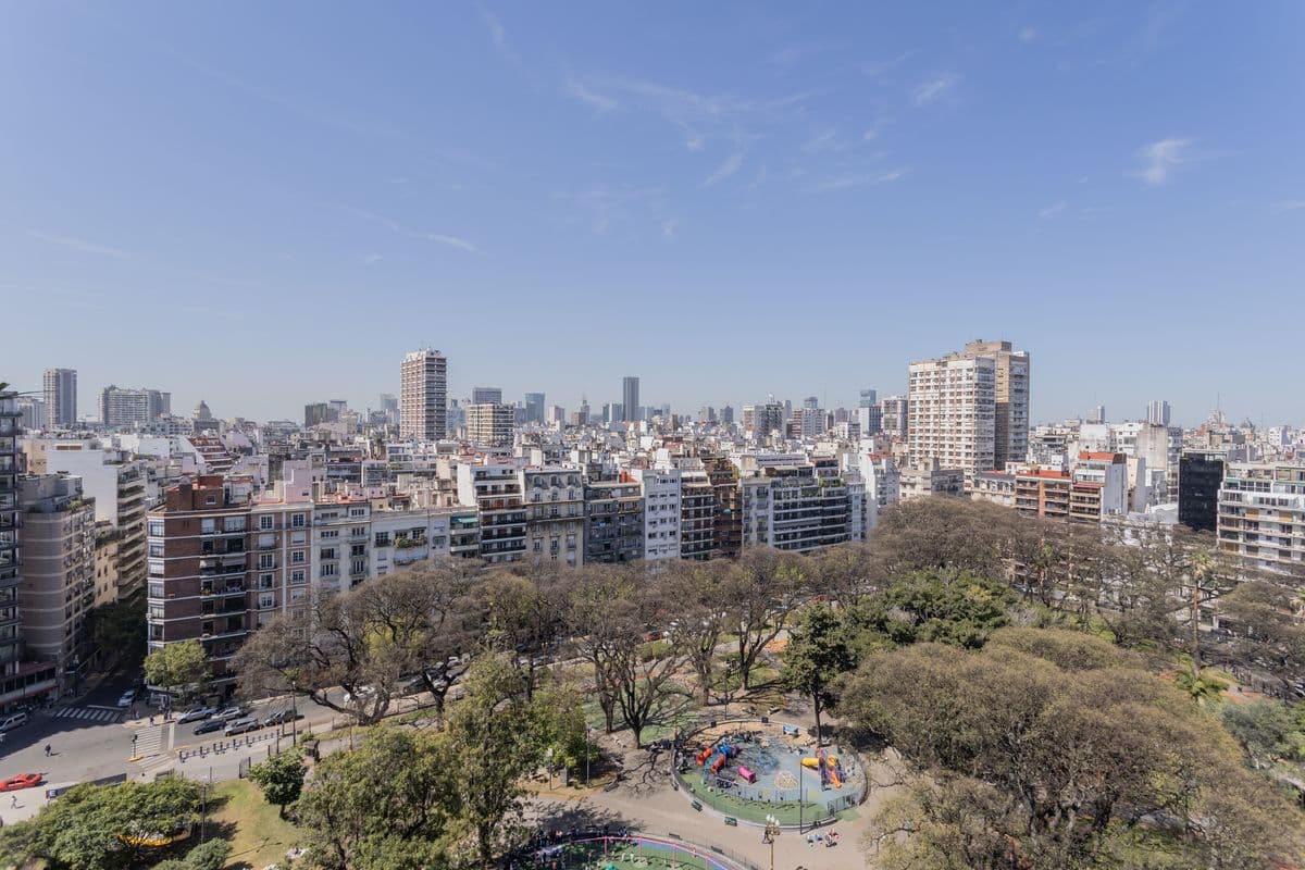 Montevideo y Av. Las Heras (Imagen número 2)